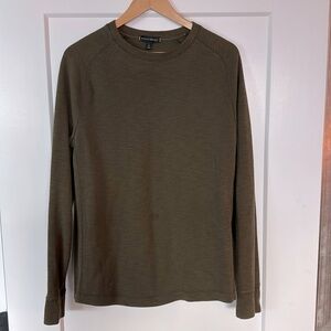 Banana Republic - Long Sleeve Sweater - Size M Tall